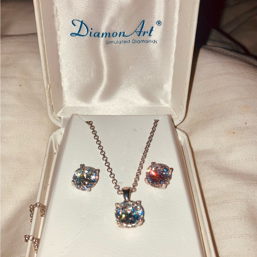 Cubic diamond earrings and necklace